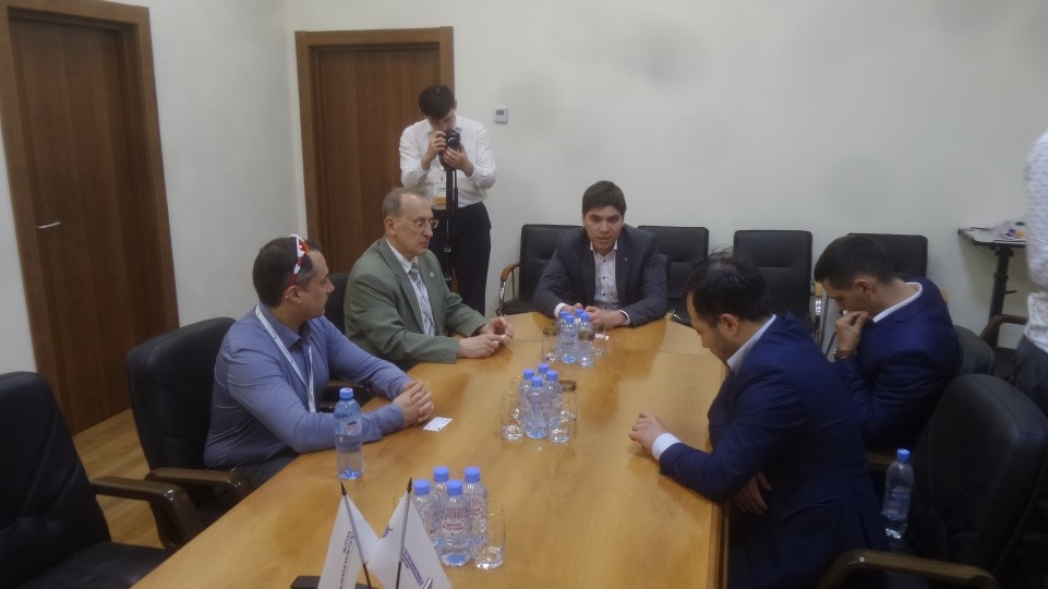 Председатель центрального правления НТО НГ Валерий Кульчицкий встретился с руководителями АО НПФ «Геофизика»